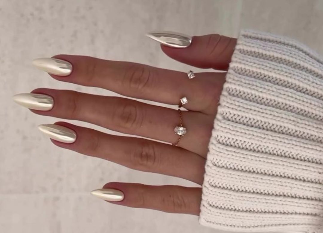 metallic_nails